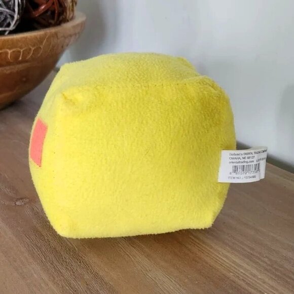 Minecraft Yellow Plush Toy โ 5"x5" โ Pre-Owned โ Pink Accents - Very Clean - Picture 4 of 10